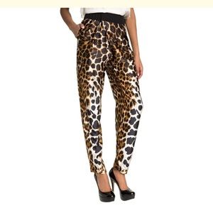 Relaxed Leopard Jogger